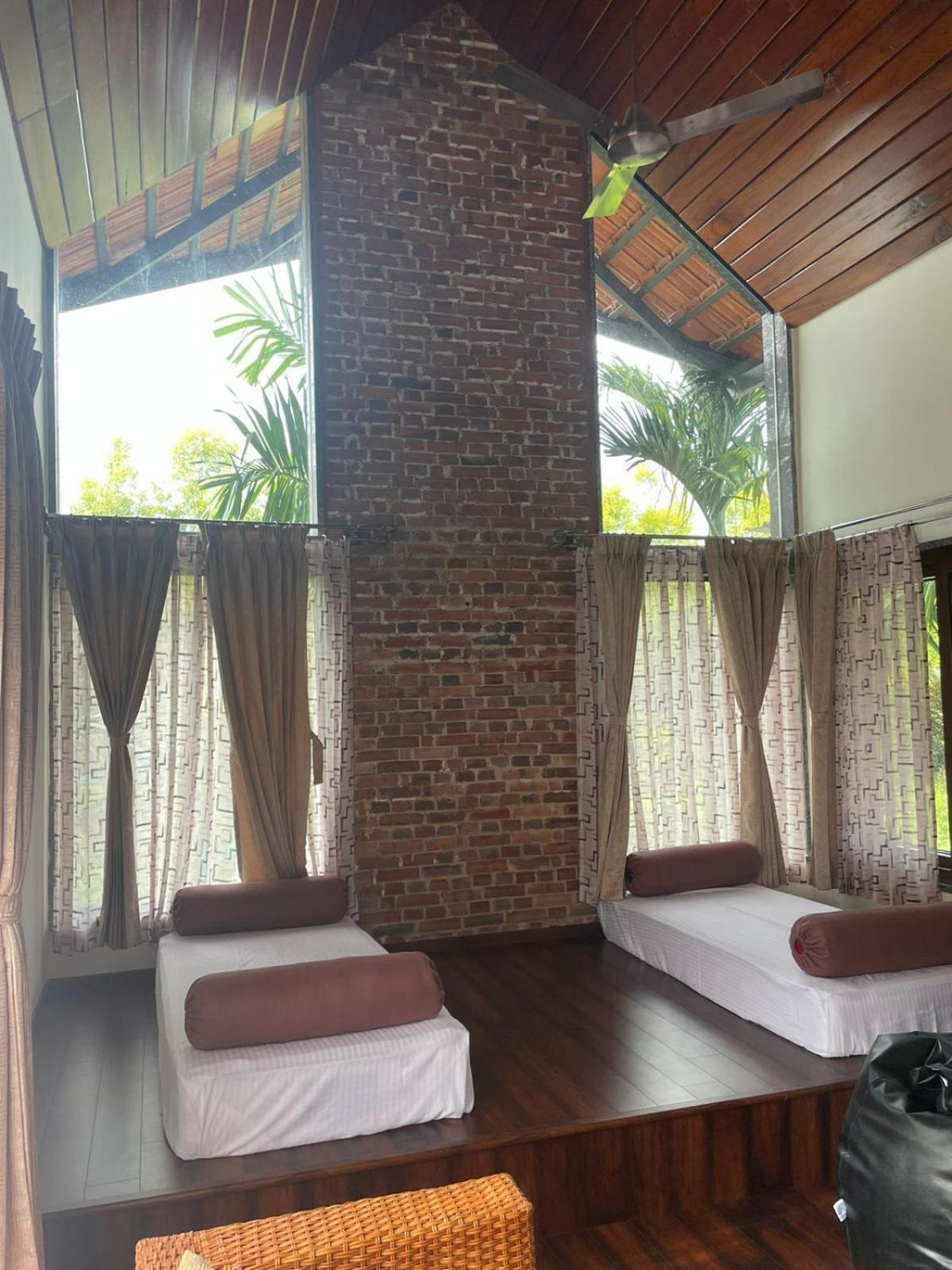 Biranji Aqua Retreat Hotel Chikmagalur Luaran gambar