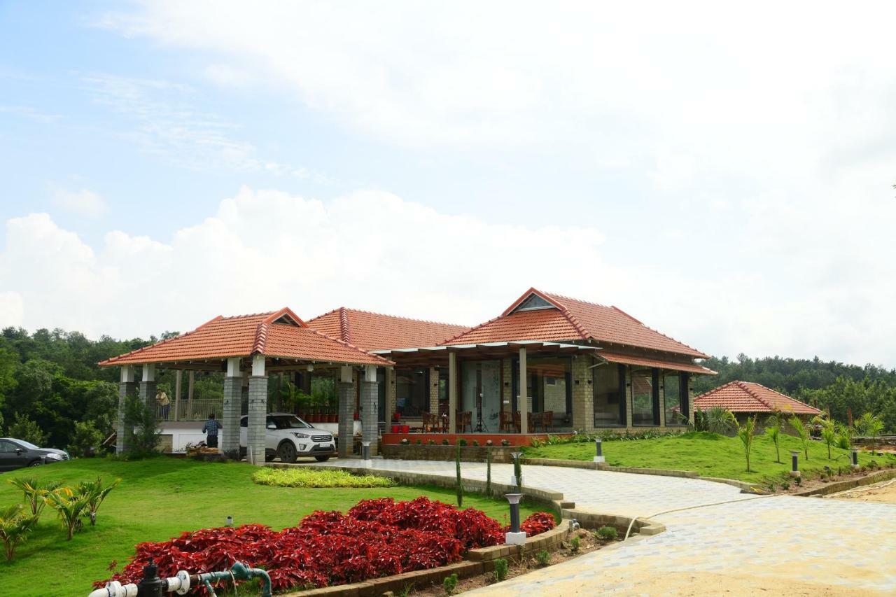 Biranji Aqua Retreat Hotel Chikmagalur Luaran gambar